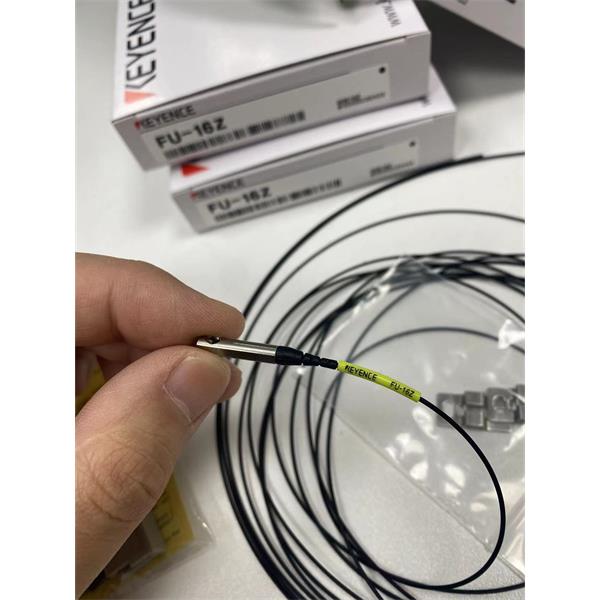 KEYENCE超小型數(shù)字激光傳感器放大器單元LV-N11MN