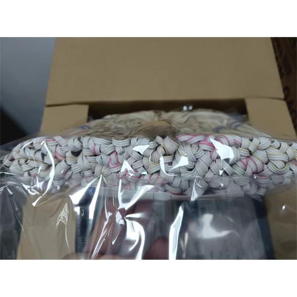 日本KYOWA防水箔式應(yīng)變片KFWB-5-350-D17-23 L3M3R