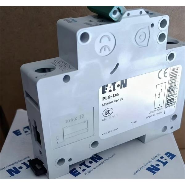 EATON伊頓刀片、玻璃管式斷路器和二極管CB185-70